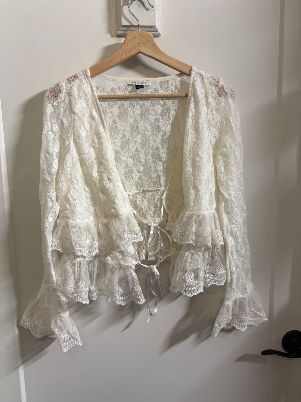 Whit lace tie front top - American eagle